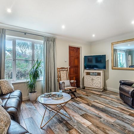 Вілла Bowness Retreat Екстер'єр фото